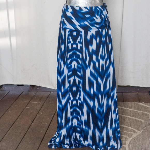 NWOT Calvin Klein pull on skirt - Large - Picture 1 of 4